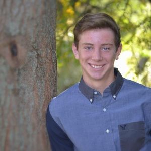 Meet your Posher, Maxwell